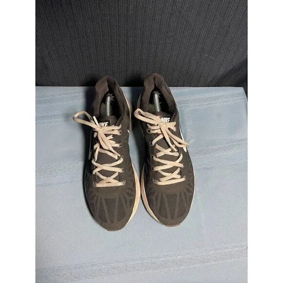 Nike Women's LunarGlide 6 Black and White Running Sneakers Size 7w/5.5m - Picture 2 of 6